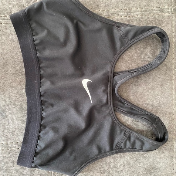 Nike womens sports bra